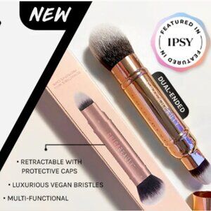 NEW! Chica Beauty Dual-Ended Complexion Brush (Retractable)
